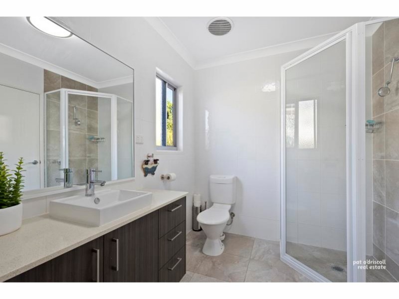 5 Connemara Drive, Kawana QLD 4701